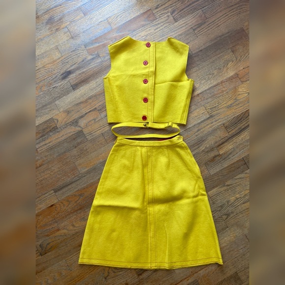 Vintage Dresses & Skirts - Vintage 60s Yellow Felt Top W/ mini skirt, belt